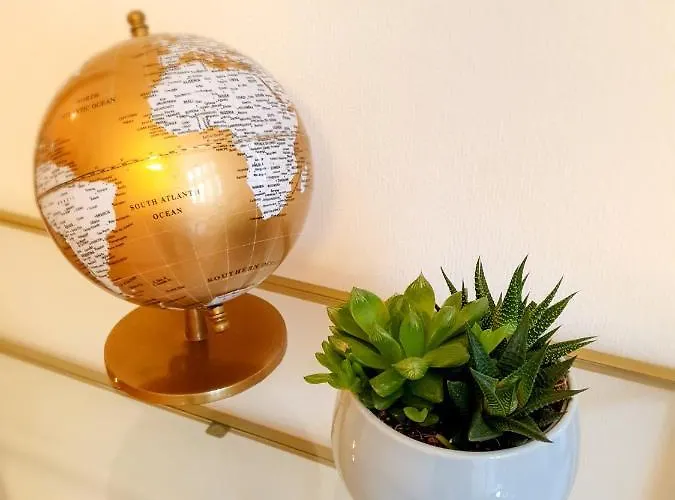 Cityapartment - 53 M², 2 Zimmer, Zentral, Netflix, Kueche, Waschmaschine Cottbus